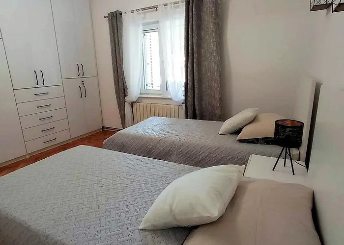 Mit Balkon By Interhome Apartmán