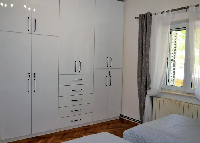 Mit Balkon By Interhome