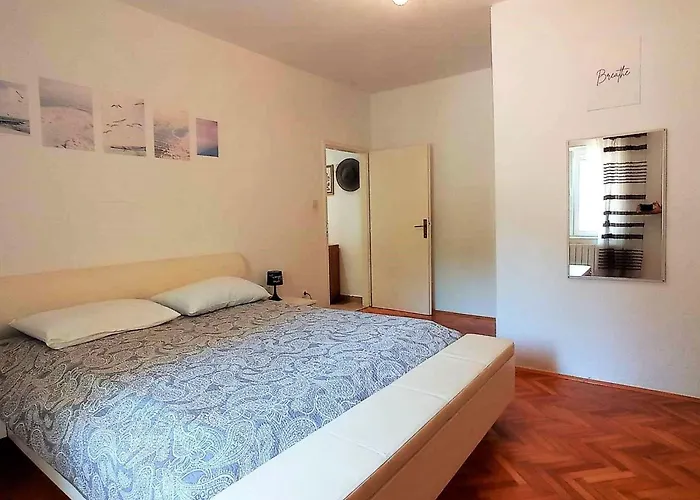 Apartmán Mit Balkon By Interhome
